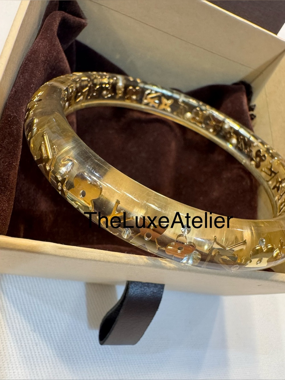 ✨ Louis Vuitton Clear Resin Inclusion Monogram Narrow PM Bangle Bracelet ✨